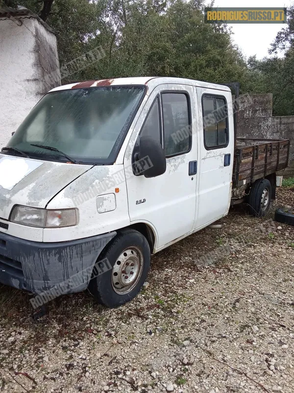 Carrinha Citroen Jumpy cabine dupla caixa aberta