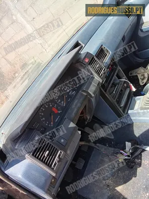 Nissan Sunny para peças